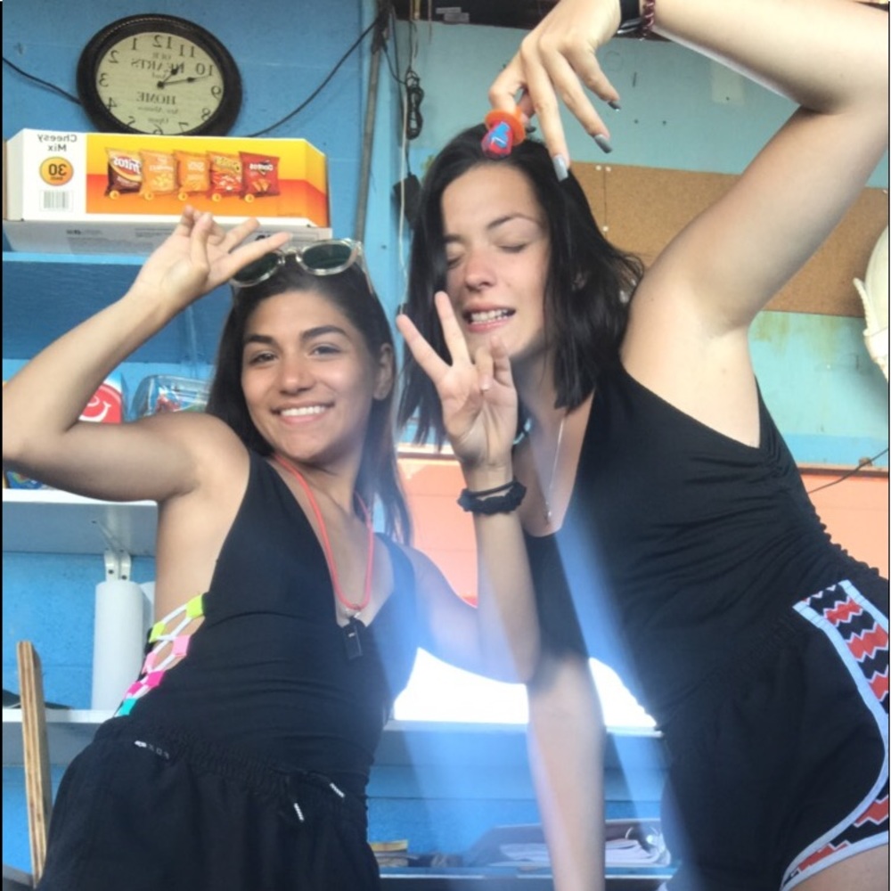 Meet your Posher, Jasmine